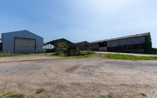 Barbers Lodge Farm, Kentish Lane, Hatfield