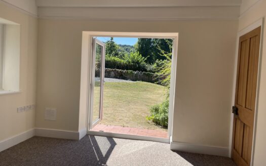 Menlea Villa, Blagdon